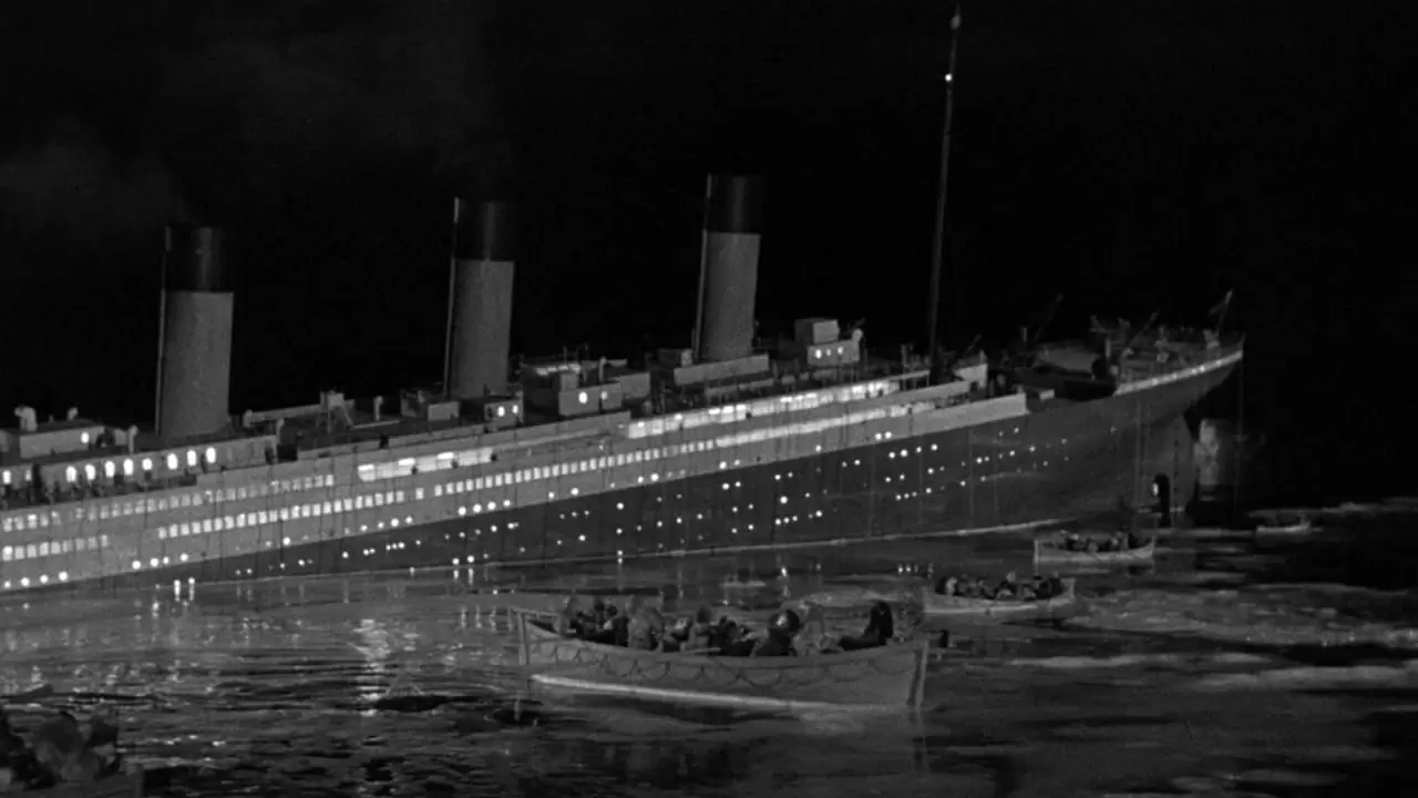 Titanic Backdrop