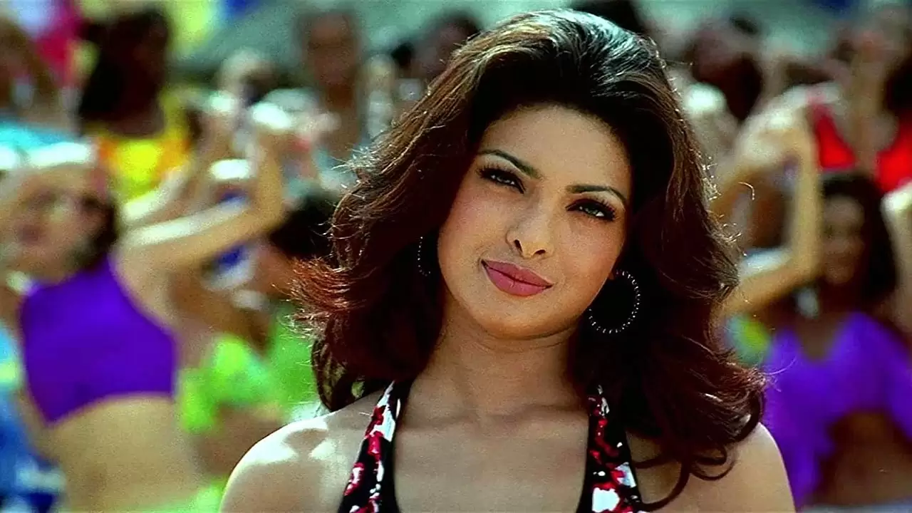 Mujhse Shaadi Karogi Backdrop