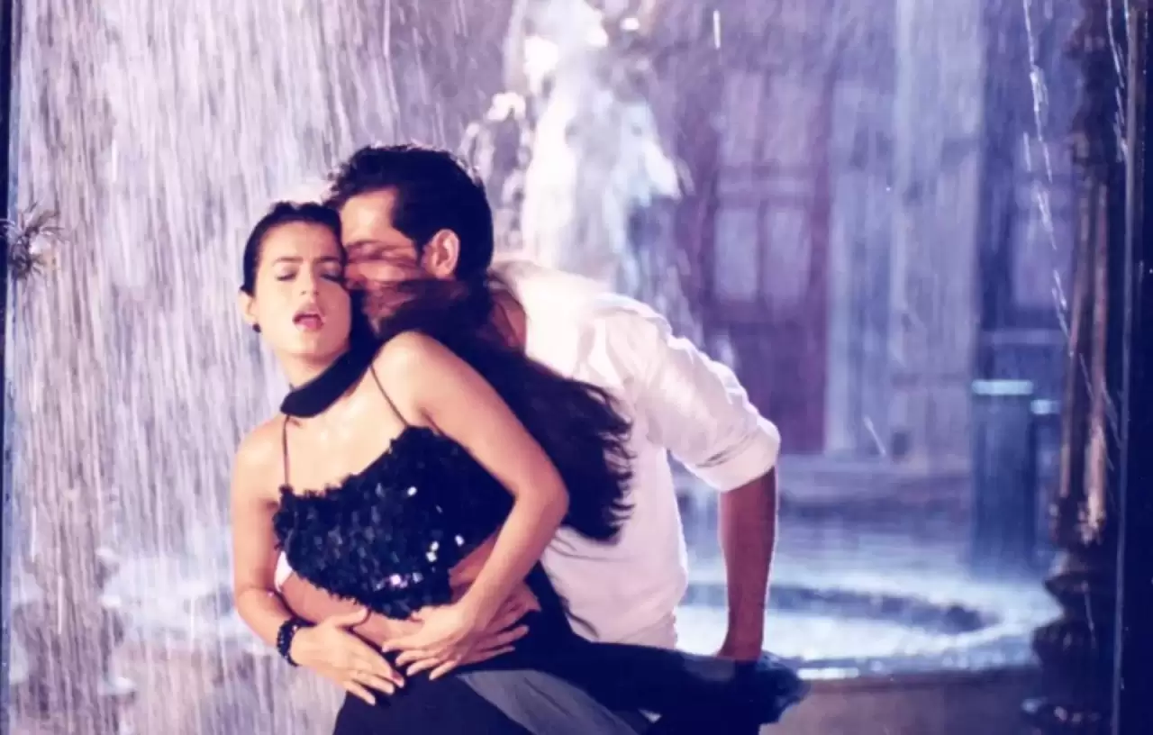 Aap Mujhe Achche Lagne Lage Backdrop