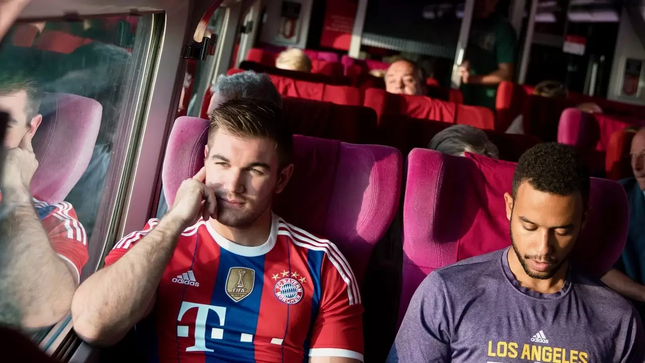 The 15:17 to Paris Backdrop